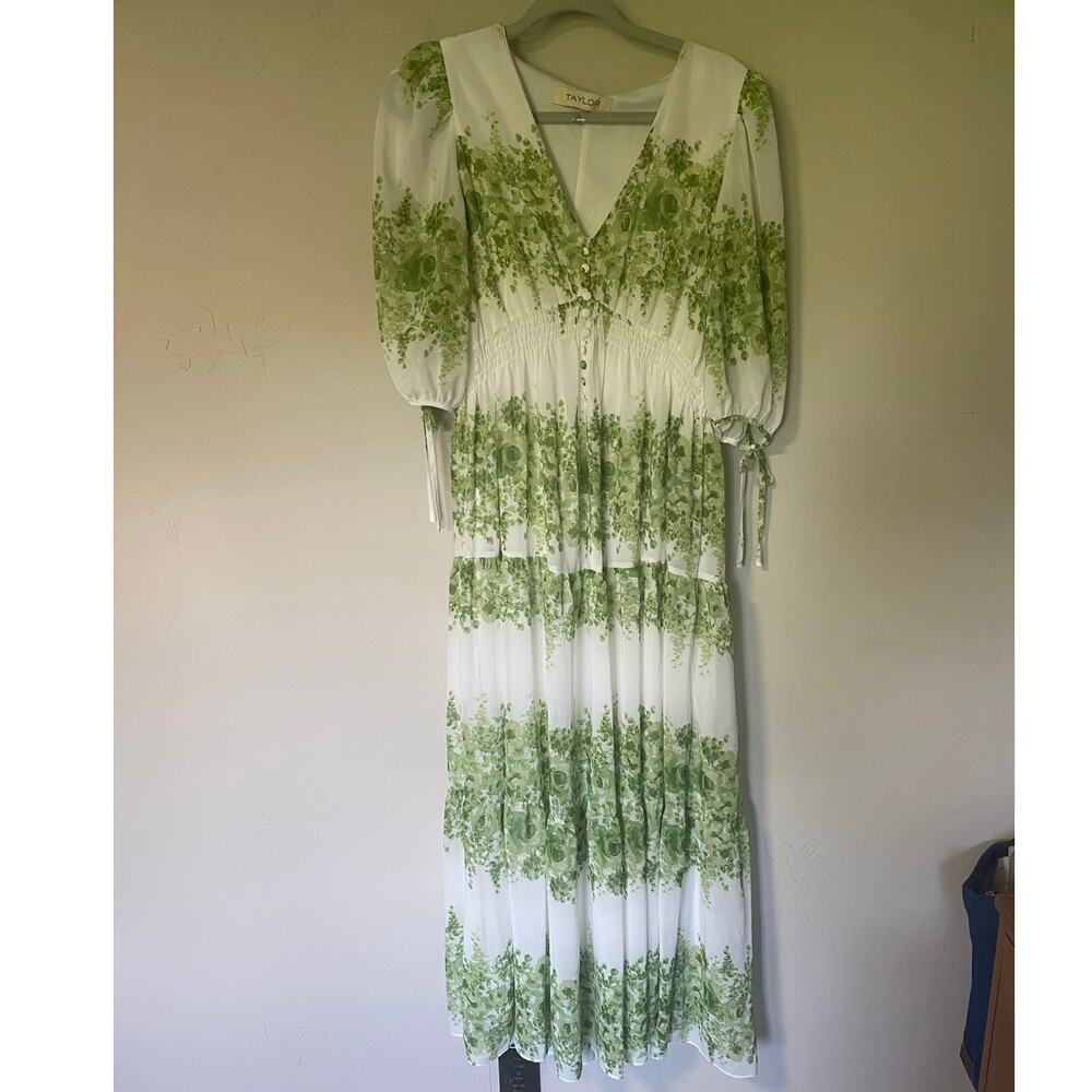 Taylor Green & White Floral Feminine Maxi Dress Coquette Bridgerton 12 Romantic